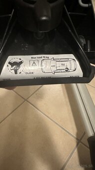 Strešný nosič na Mercedes C Class W205 - 3