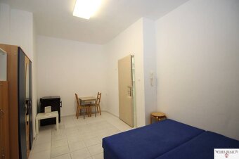 Dáme do prenájmu 1-izb.byt priamo v centre na Gorkého ul.cen - 3