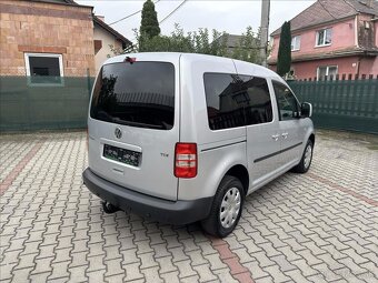Volkswagen Caddy 1.6 TDI 75kW 2012 147370km AUTOMAT TAŽNÉ - 3