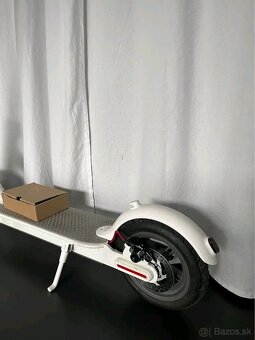Elektrická kolobežka - Xiaomi Mi Scooter M365 - 3