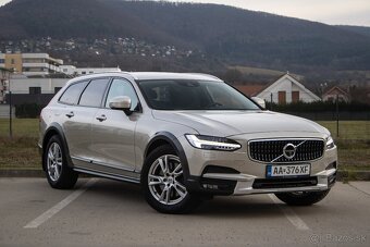 Volvo V90 CC Cross Country D5 AWD, 173kW, A8 - 3