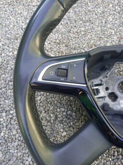 Škoda Octavia 3 Multifunkčný volant - 3