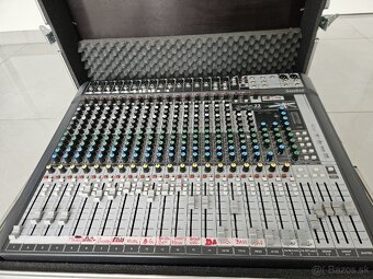 Mix Soundcraft Signature 22 MTK + flightcase - 3