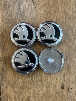 Škoda 60mm - stredove krytky - 3