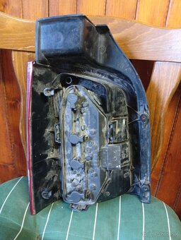 VW T5 zadné svetlá - 3