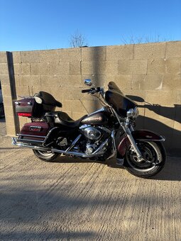 Harley Davidson FLHTC - 3