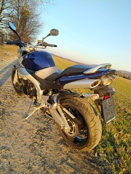 Suzuki GSX-R 600 - 3