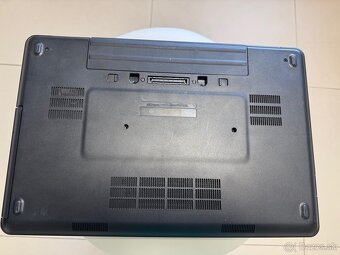 Dell Latitude E5540 - 3
