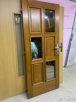 Vchodové dvere masív smrek 80cm ľavé - 3