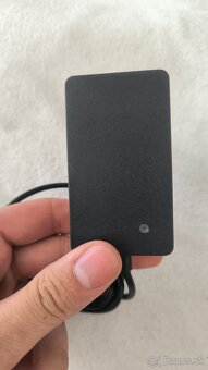 Nabíjačka na elektrickú kolobežku - 3