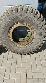 Kolesa 7t vlecka 10,50-16 - 3