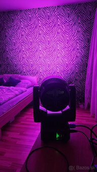 3v1 Rotačné hlavy 7x40W beam/wash/bee eye - 3