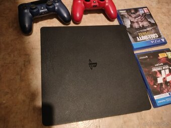 Playstation 4 slim 2x ovladač 2 hry - 3