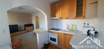 Predaj zariadeného 1 izbového bytu s balkónom, Zvolen-Podbor - 3