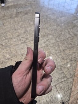 Mobil Samsung S24 - 3