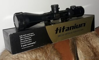 Delta Optical Titanium 2,5-10x50 RD - 3