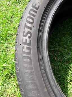255/40 r20 letne pneumatiky bridgestone - 3