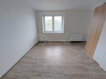 Útulný 1 izbový byt na prenájom v Holíči s parkovac… - 3