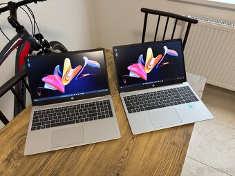 /15.6"/HP Notebook/4GB RAM DDR5/128GB NVMe SSD/Intel HD - 3
