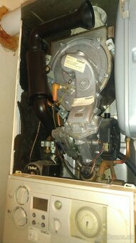 Vaillant EcoMax 824/2 E kondenzačný závesný plynový kotol - 3