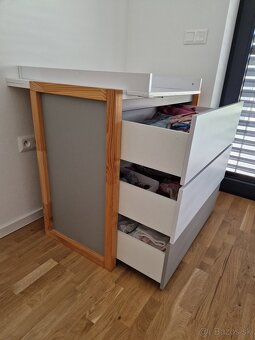 Detska komoda s prebalovacim pultom - 3
