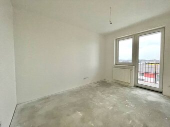 A PREDAJ 3-IZBOVÝ BYT + samostatný šatník, STUPAVA, ul. Jána - 3