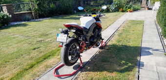 Kawasaki Z 1000 - 3