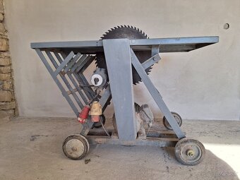 Cirkulár, Píla - 3