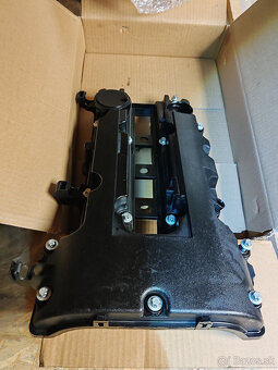 predam na opel 1.4,b1.6b 2,0b veko ventilou zo separatorom - 3