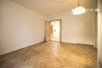 IBA U NÁS Staromestský 2i byt v pôv. stave,83 m², Holubyho. - 3