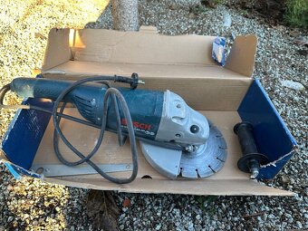 Uhlová brúska BOSCH PROFESSIONAL GWS 22-230 JH - 3