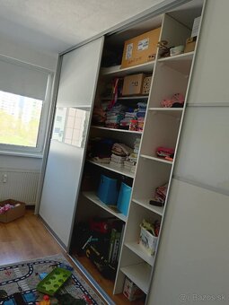 Vstavaná šatníková skriňa, - 3