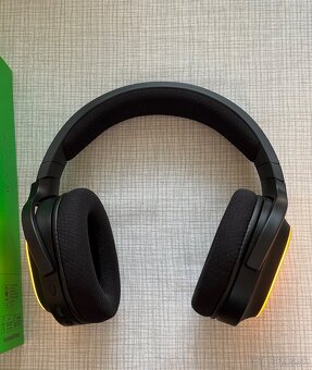 Razer Barracuda x chroma slúchadla - 3