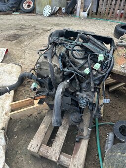 Motor bmw e36 316i - 3