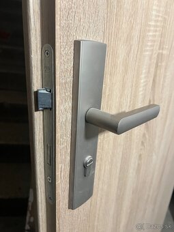 Bezpečnostné vchodové dvere - 3