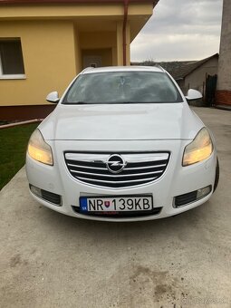 Opel Insignia tour 2012 96kw - 3
