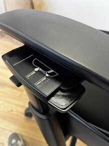 Kancelárska stolička Steelcase Leap V2 - 3