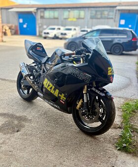 OKRUHOVKA Suzuki GSX-R 600 - 3