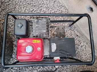 ECT 7000 Honda trojfázová elektrocentrála - 3