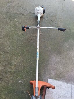 Krovinorez Stihl - 3