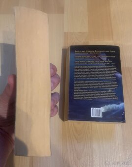 Porucha Reality, Peter F. Hamilton, časť Zjevení & Expanze - 3