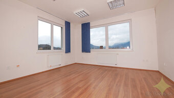 Prenájom kancelárske, obchodné priestory 172,5 m2 Ružomberok - 3