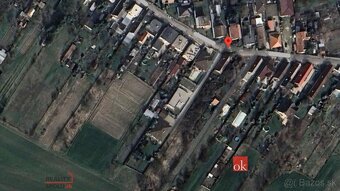 Na predaj stavebny pozemok so starym RD - 3
