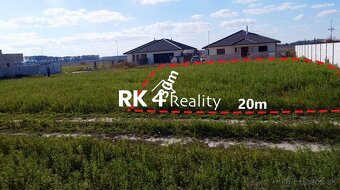 RK4 - PREDAJ - Stavebný pozemok na výstavbu rodinného domu , - 3