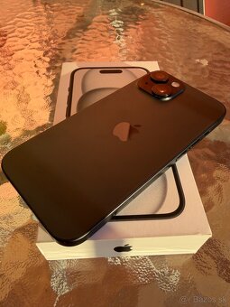 iPhone 15  128 GB  Black - 3