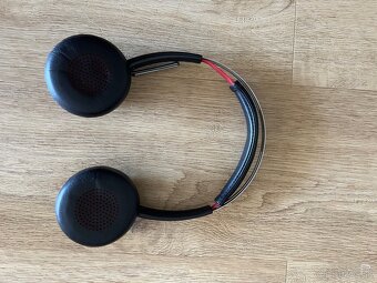 Plantronics VOYAGER FOCUS UC - 3