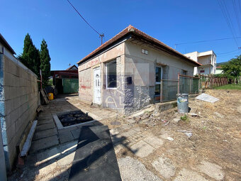 NA PREDAJ STARÝ DOM NITRIANSKE HRNČIAROVCE - 3