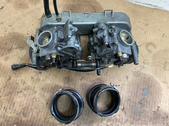 Kawasaki Brute Force 750, karburátory - 3