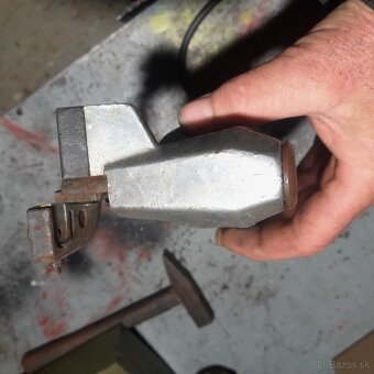 PREDAM ELEKTRICKU NOŽNICU NA 220V. - 3