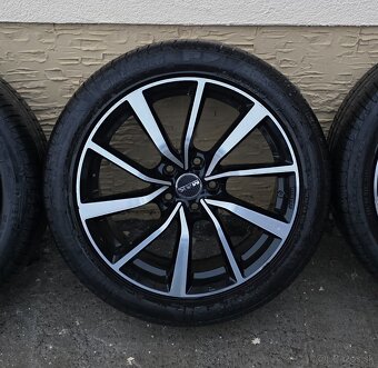 235/45 R18 PIRELLI LETNÉ - 3